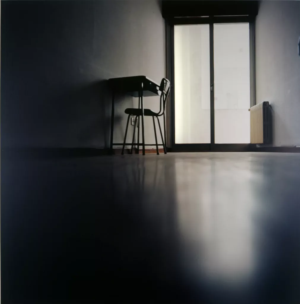 Santiago: Desk