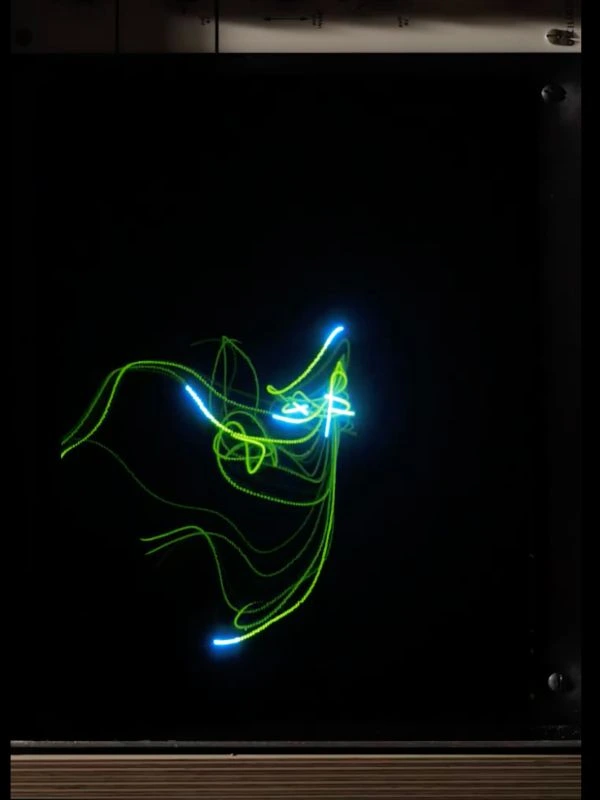 Particles on an analog monitor